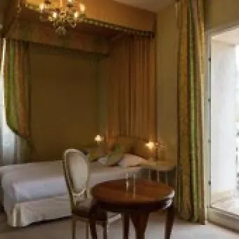 Hotel The Originals Château de Perigny Vouillé Extérieur photo