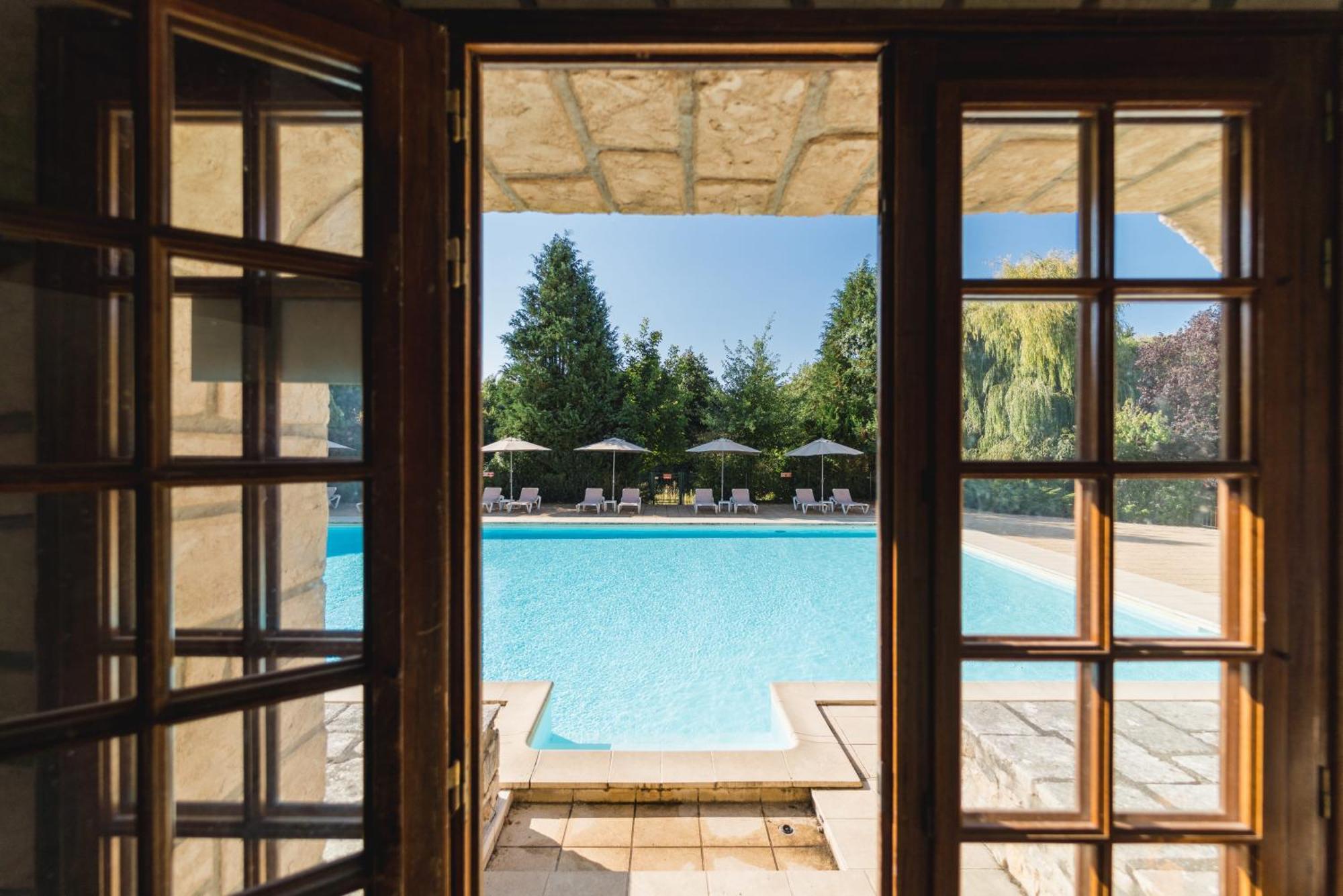 Hotel The Originals Château De Perigny 3*